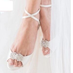 Angela nuran Marlene bridal shoes size 6 1/2